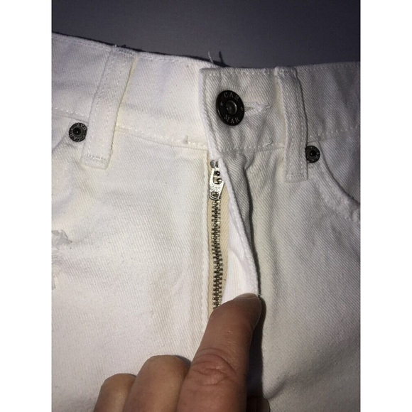 New Carmar Mid Rise White Denim Shorts LF Store Cotton Distressed Embroidered 24 - Picture 3 of 9